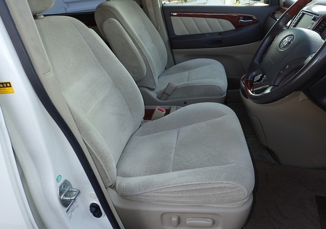 Toyota 2002 TOYOTA ALPHARD MZ 2002/11