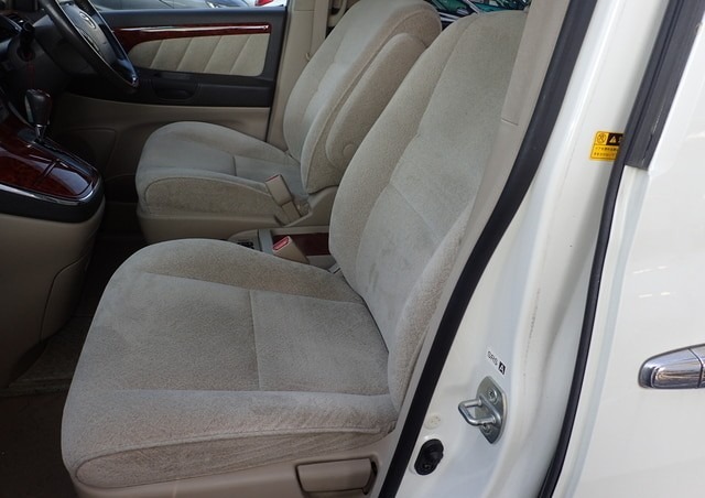 Toyota 2002 TOYOTA ALPHARD MZ 2002/11