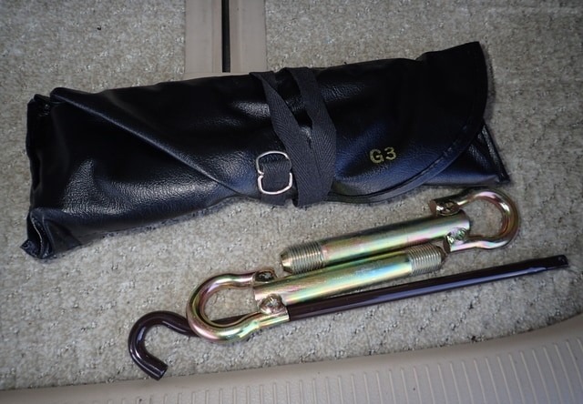 Toyota 2002 TOYOTA ALPHARD MZ 2002/11