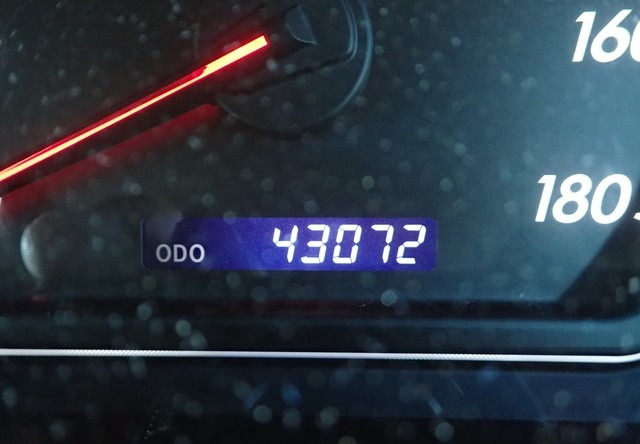 Toyota 2002 TOYOTA ALPHARD MZ 2002/11