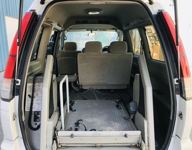 Toyota NOAH SR40 2000/11