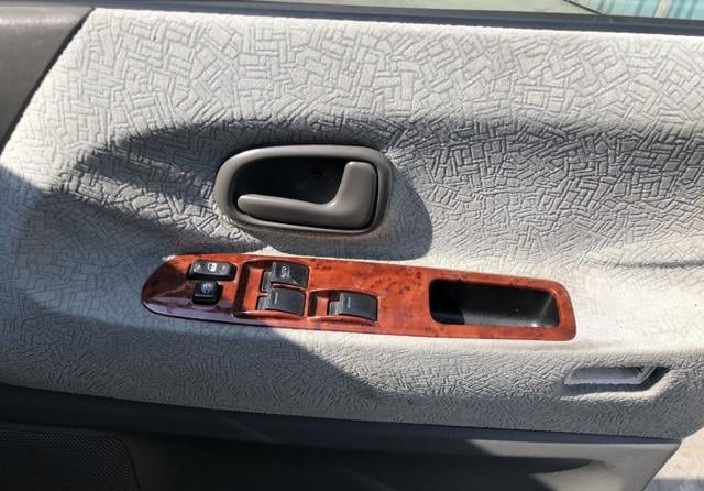 Toyota NOAH SR40 2000/11