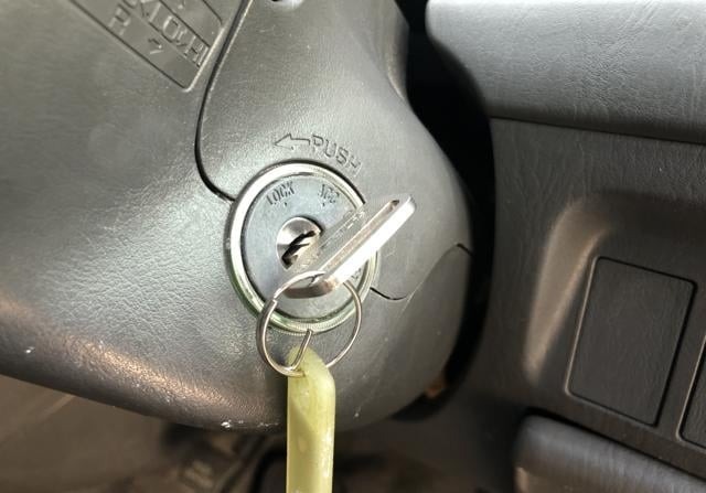 Toyota NOAH SR40 2000/11