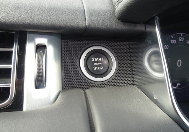 LAND ROVER RANGE ROVER VOGUE 2020