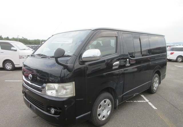 Toyota CBF -TRH200V 2009