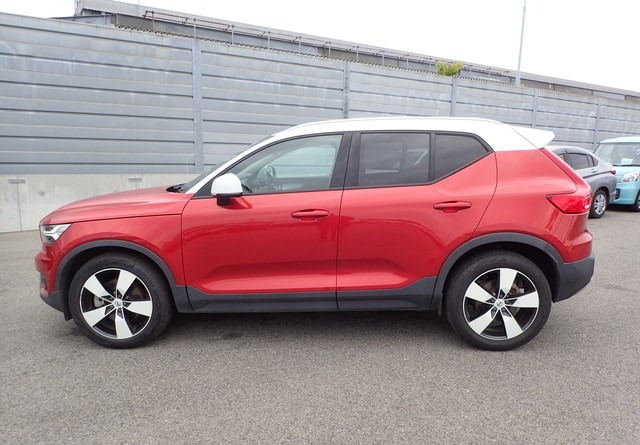 VOLVO XC40 T4 MOMENTUM 2020