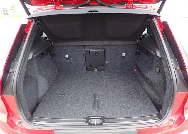 VOLVO XC40 T4 MOMENTUM 2020