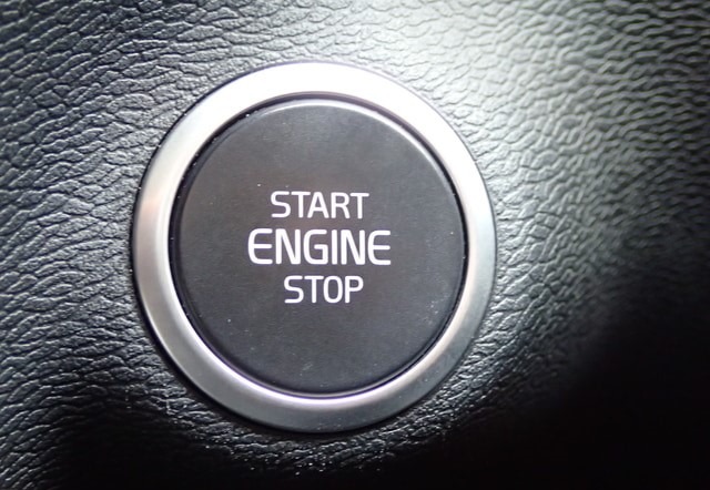 VOLVO XC40 T4 MOMENTUM 2020