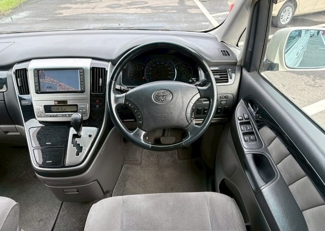 TOYOTA DBA-ANH10W 2007/04