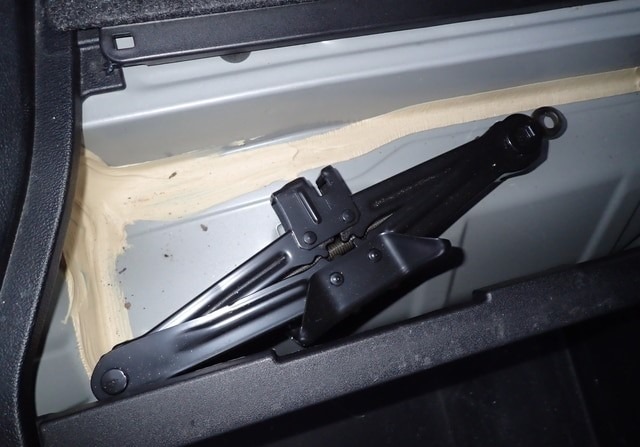 TOYOTA CROWN HYBRID ROYAL SALOON 2013