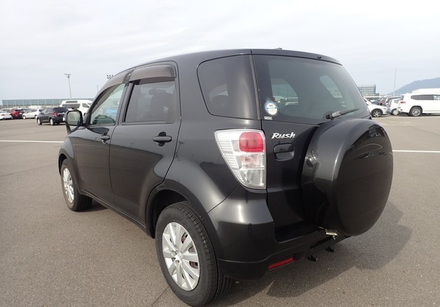 TOYOTA RUSH X SMART EDITION 2012