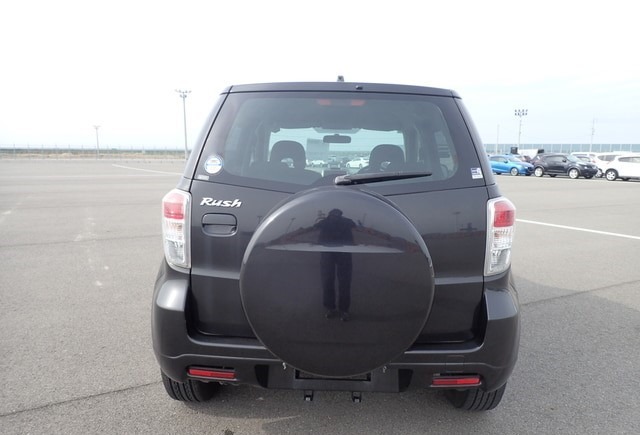 TOYOTA RUSH X SMART EDITION 2012