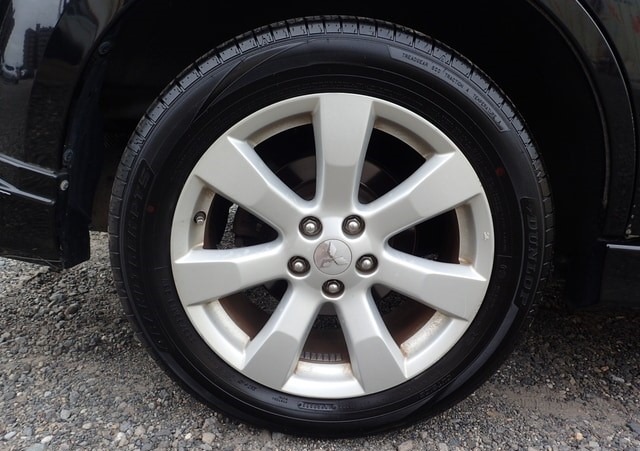 MITSUBISHI OUTLANDER 24G 2010/11