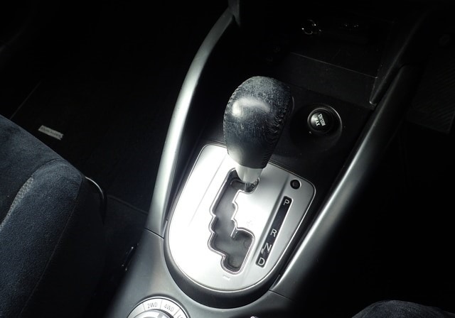 MITSUBISHI OUTLANDER 24G 2010/11