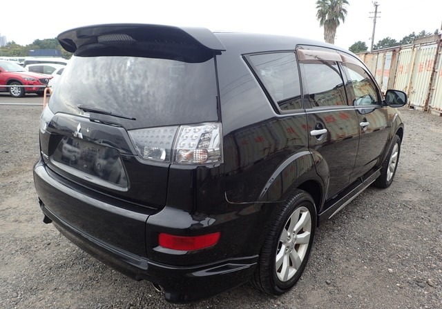 MITSUBISHI OUTLANDER 24G 2010/11