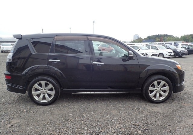 MITSUBISHI OUTLANDER 24G 2010/11