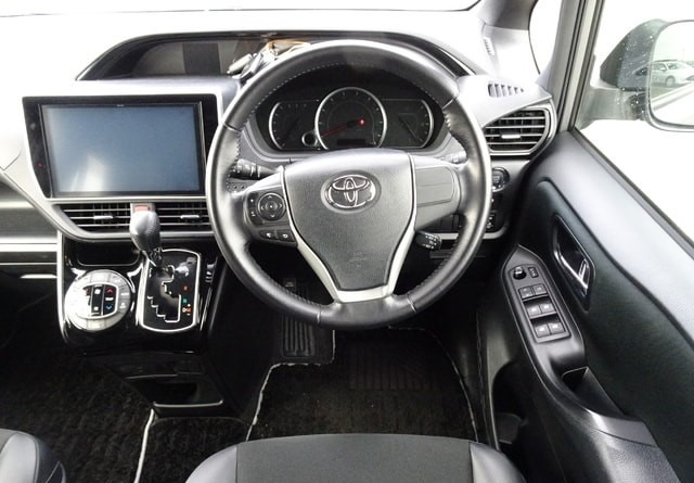 TOYOTA NOAH SI WXB 2016