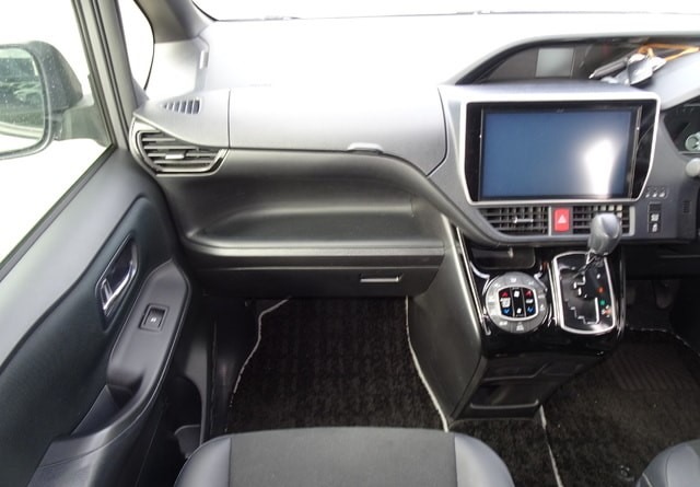 TOYOTA NOAH SI WXB 2016