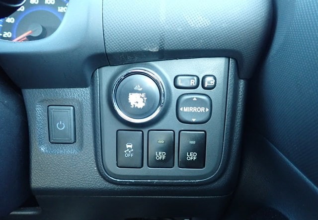 TOYOTA WISH 1.8S 2015