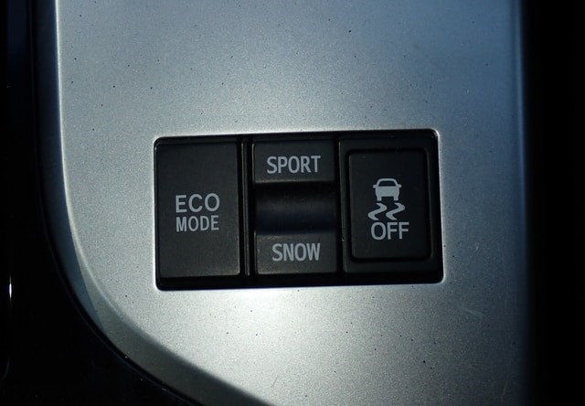 TOYOTA CROWN 2.5 ATHLETE 2011