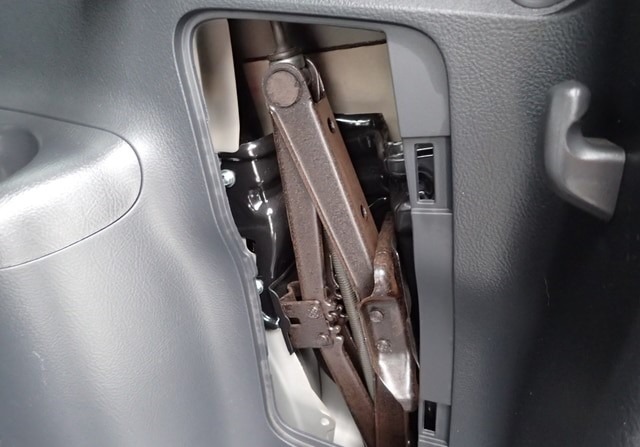 TOYOTA VANGUARD 240S G PACKAGE 2009