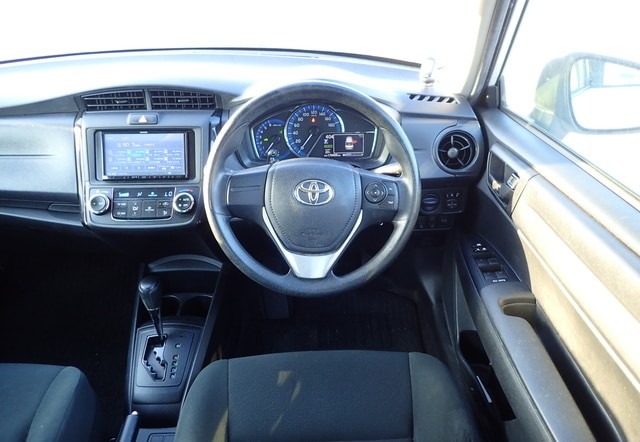 TOYOTA COROLLA AXIO HYBRID 2019