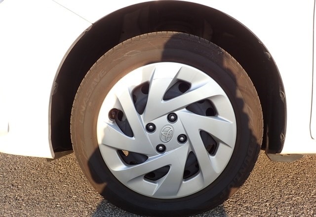 TOYOTA COROLLA AXIO HYBRID 2019