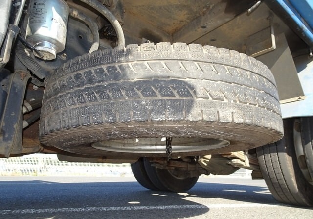 TOYOTA DYNA TRUCK 2004