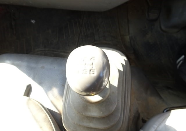 TOYOTA DYNA TRUCK 2004