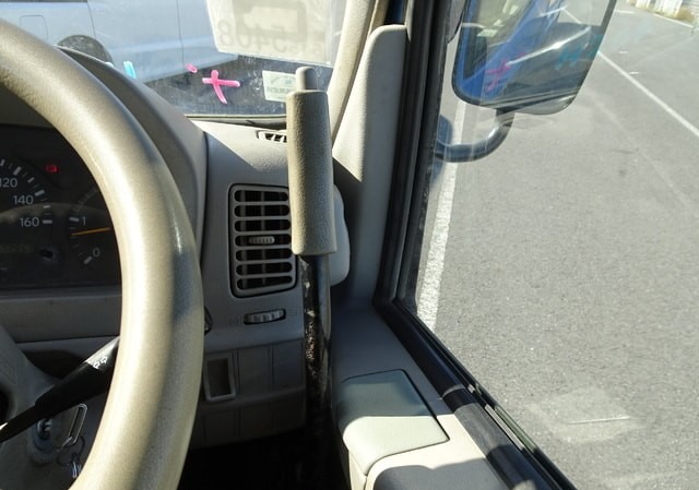 TOYOTA DYNA TRUCK 2004