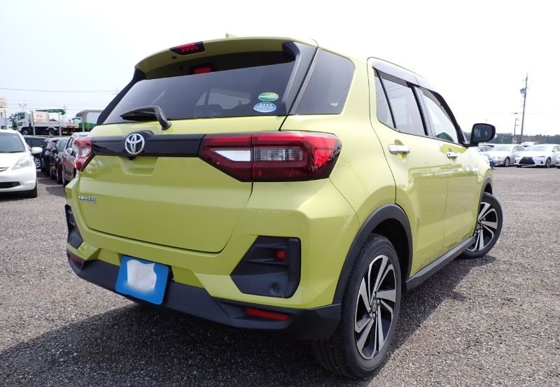 TOYOTA RAIZE 2020