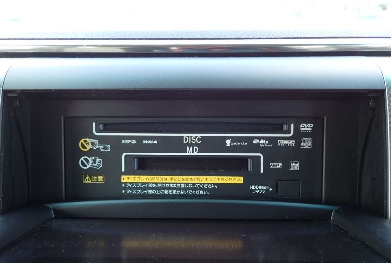 TOYOTA VELLFIRE 2009