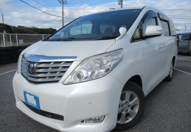 TOYOTA ALPHARD 2010