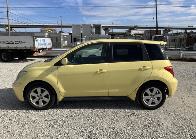 TOYOTA IST 1.5S L EDITION 2004