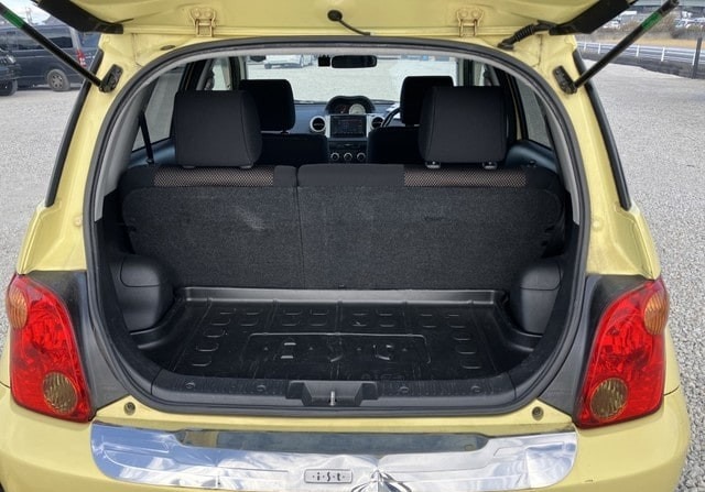 TOYOTA IST 1.5S L EDITION 2004