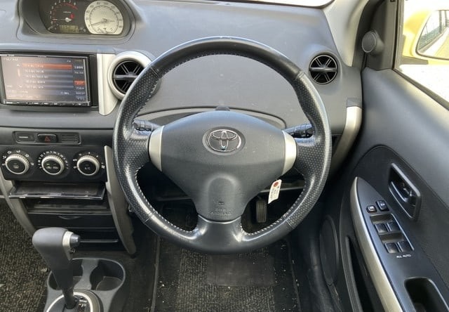 TOYOTA IST 1.5S L EDITION 2004