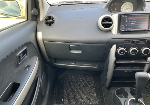 TOYOTA IST 1.5S L EDITION 2004