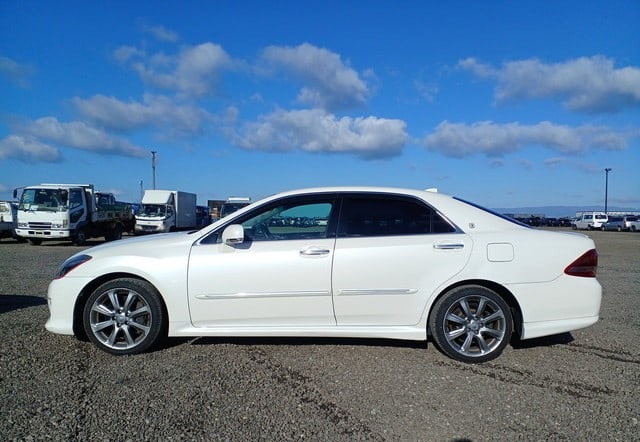 TOYOTA CROWN ATHLETE 2008