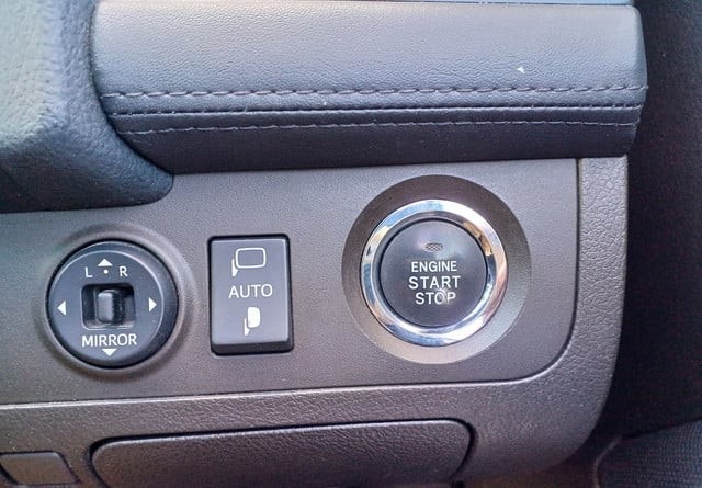 TOYOTA CROWN ATHLETE 2008