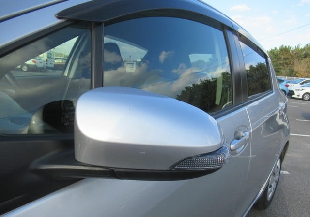 TOYOTA VITZ F SMILE EDITION 2012