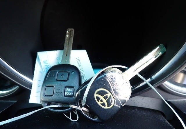 TOYOTA HARRIER 240G L PACKAGE ALCANTARA SELE 2012