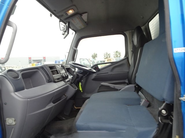 MITSUBISHI CANTER 2013/12