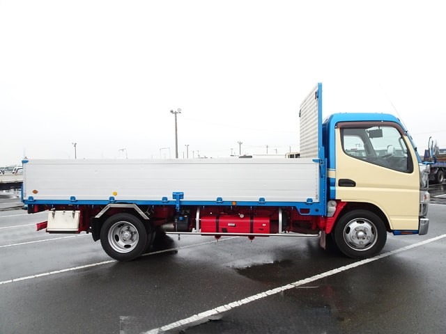 MITSUBISHI CANTER 2013/12